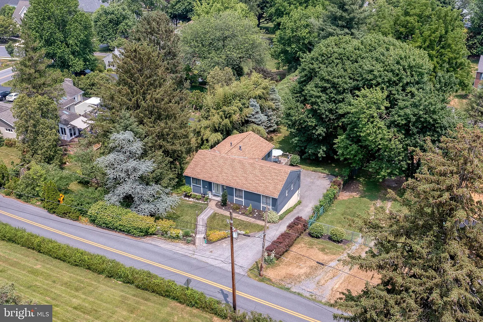 2345 Raleigh Dr photo 1