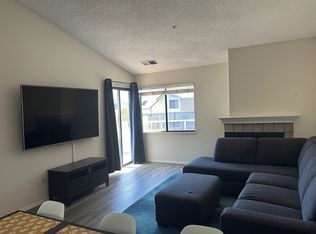 408 Blackberry Ln, Pinole, CA