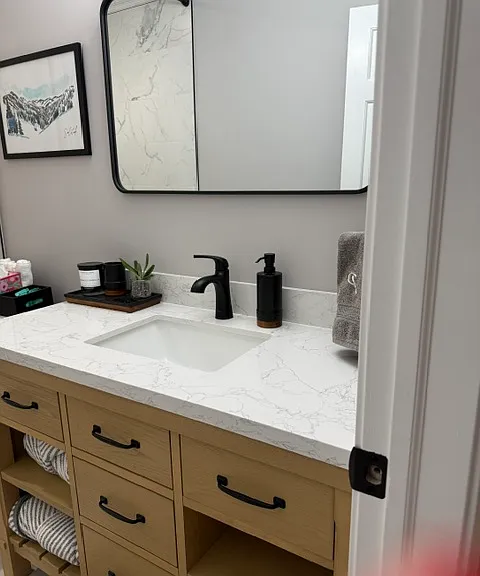 33 Langdon Ct #203 — Photo 7