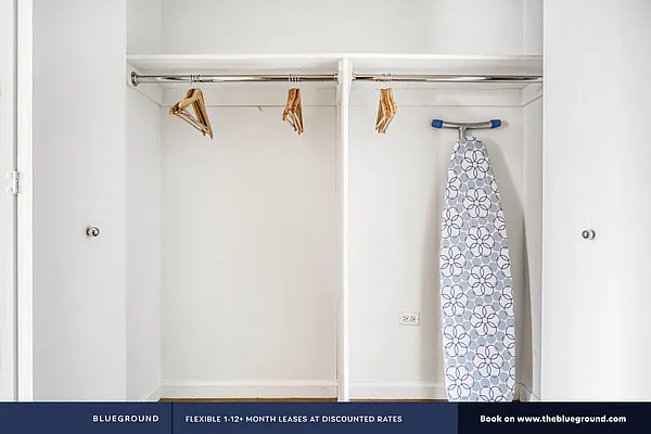 Rented by The Blueground | media 51