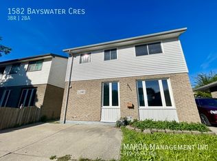 1582 Bayswater Cres, Windsor, ON N8S 4K9