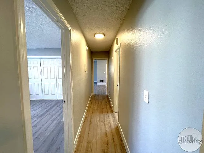 Chadron Manor — Photo 20