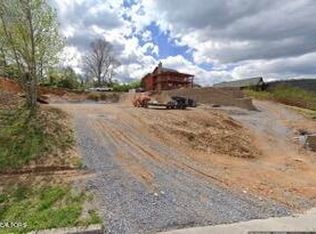 Seth Rd, Pigeon Forge, TN 37863