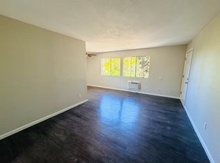 715 B St APT 7, Ramona, CA 92065