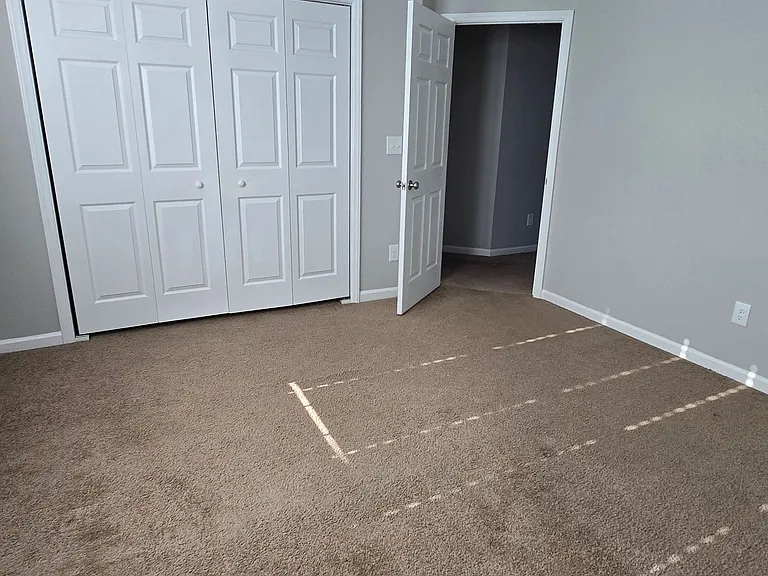 1151 Bentley Ct — Photo 21