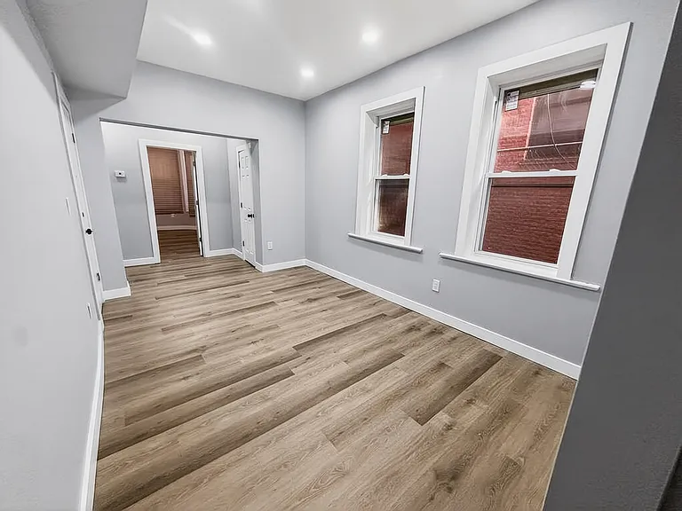 113 Elizabeth Ave #3 — Photo 11