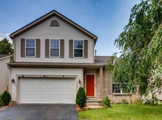 8244 Sea Star Dr, Blacklick, OH