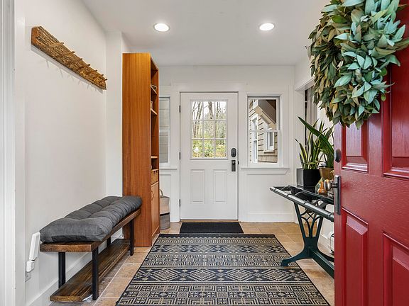 4th image of 9 Conifer Ridge