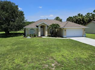 1865 Red Bud Cir NW, Palm Bay, FL 32907