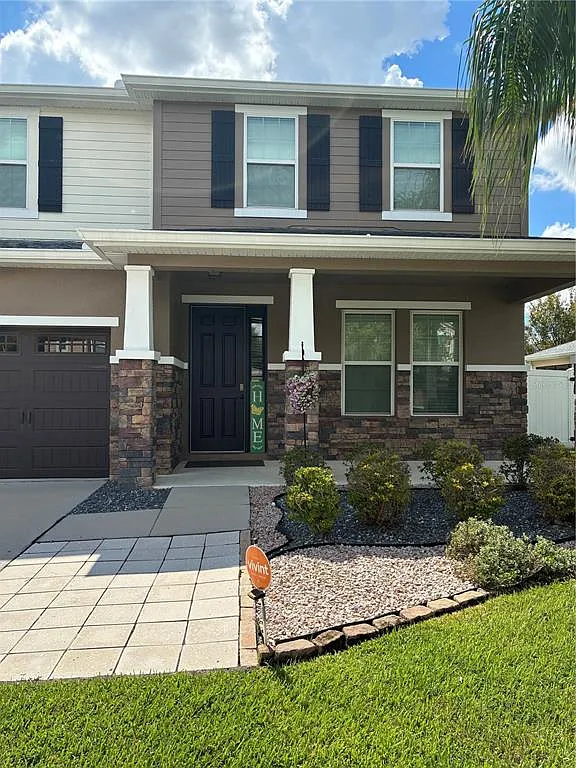 4 bed, 3.0 bath, 3266 sqft, $2,900 — Photo 2