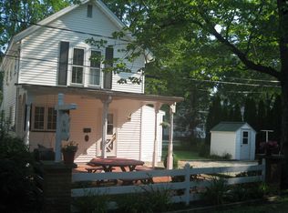 5155 5th St, Vermilion, OH 44089