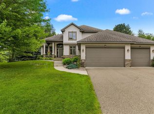 2232 Estates Dr, Eagan, MN 55122
