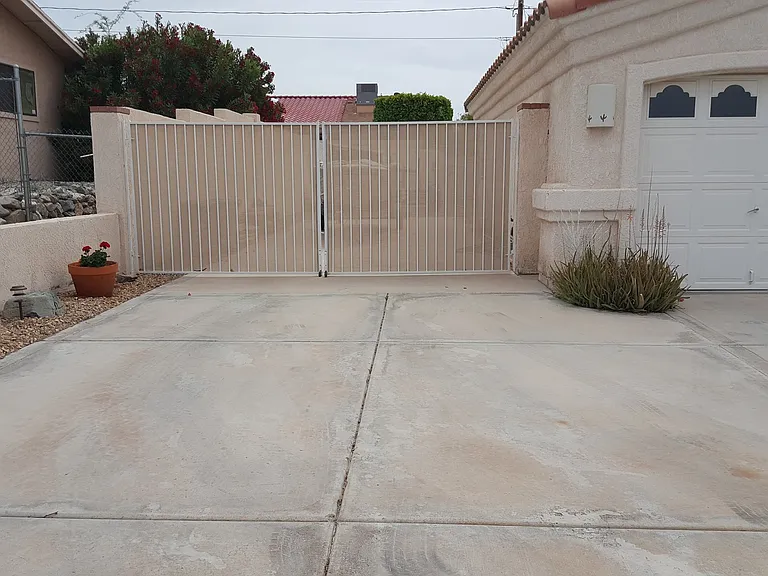 2930 Coconino Dr — Photo 3