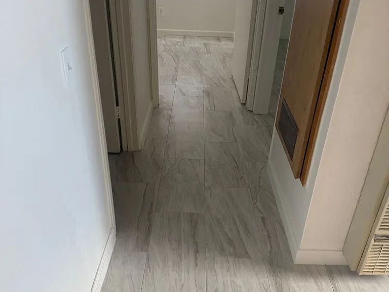 Agua Caliente Apartments — Photo 2