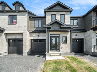 939 Cologne St, Russell, ON K0A 1W0