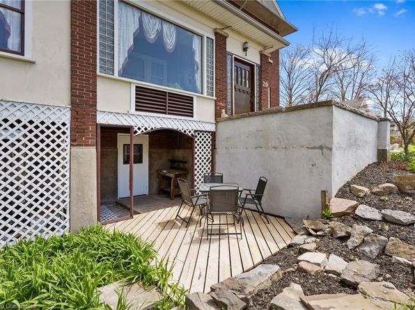 20 Evan St, Welland, ON L3B 3V4