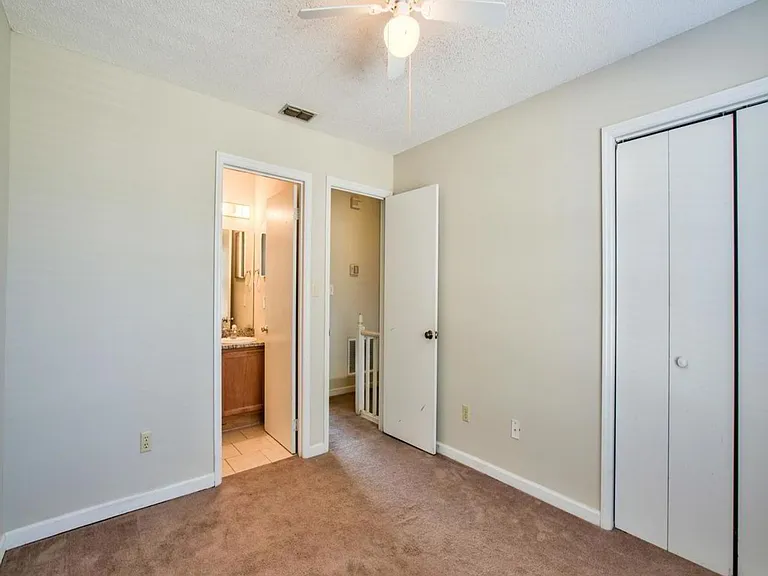 807 Richmond Street — Photo 5