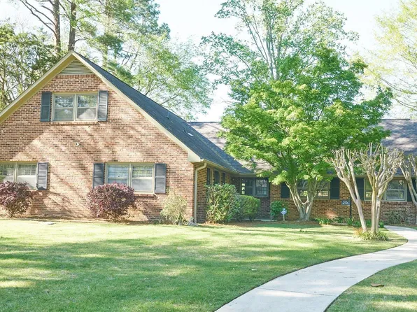 2506 College St SE, Decatur, AL 35601