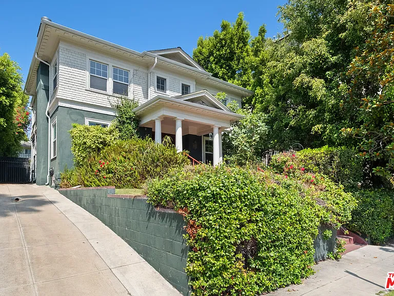 317 S Norton Ave — Photo 3