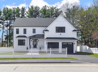 242 Oak St, Natick, MA 01760
