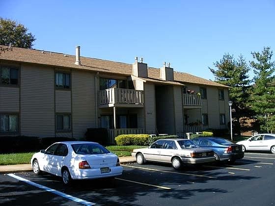 Great location within community, facing open space