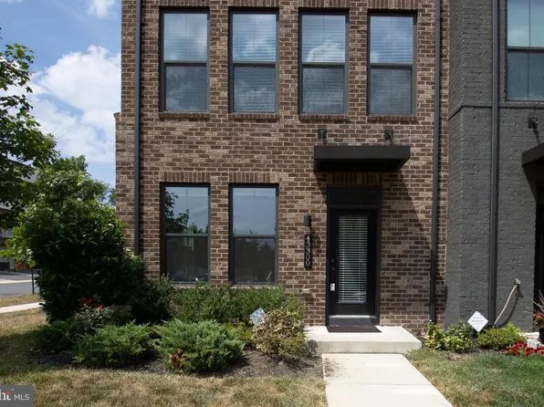 43300 John Michael Ter, Ashburn, VA 20148