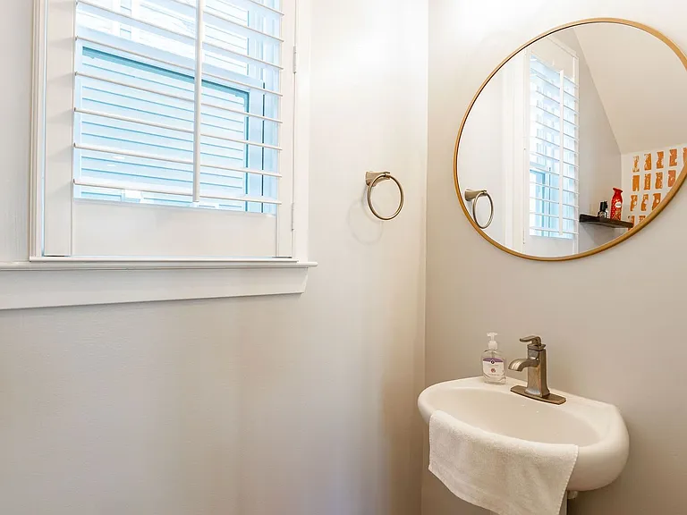 3257 Moonlight Dr — Photo 32