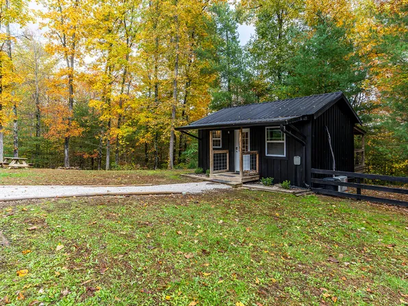 284 Fincastle Rd, Rogers, KY 41365