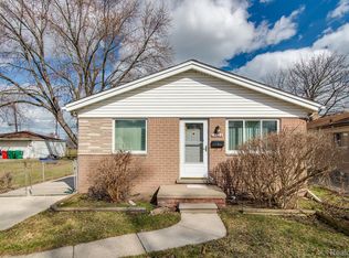 24584 Brittany Ave, Eastpointe, MI 48021