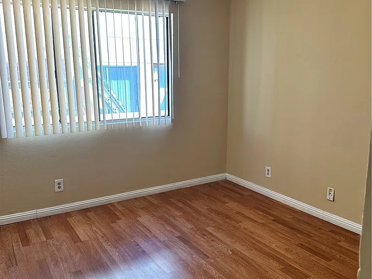 14801 Nordhoff St #14801 — Photo 16