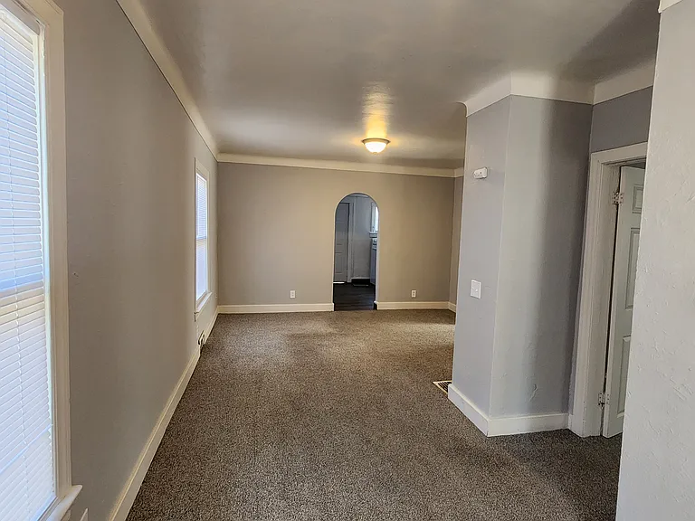 1811 State St #1 — Photo 3