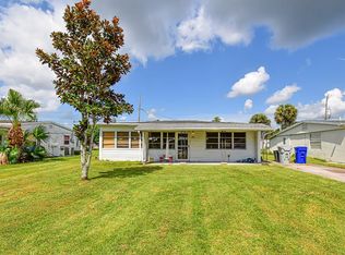 1451 5th Ct, Vero Beach, FL 32960
