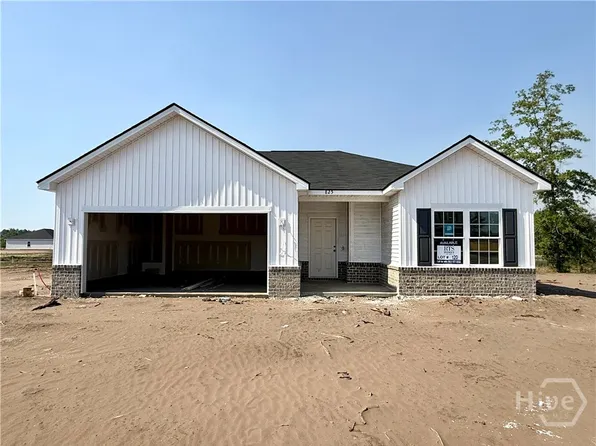 825 Buckhead Loop SE, Allenhurst, GA 31301