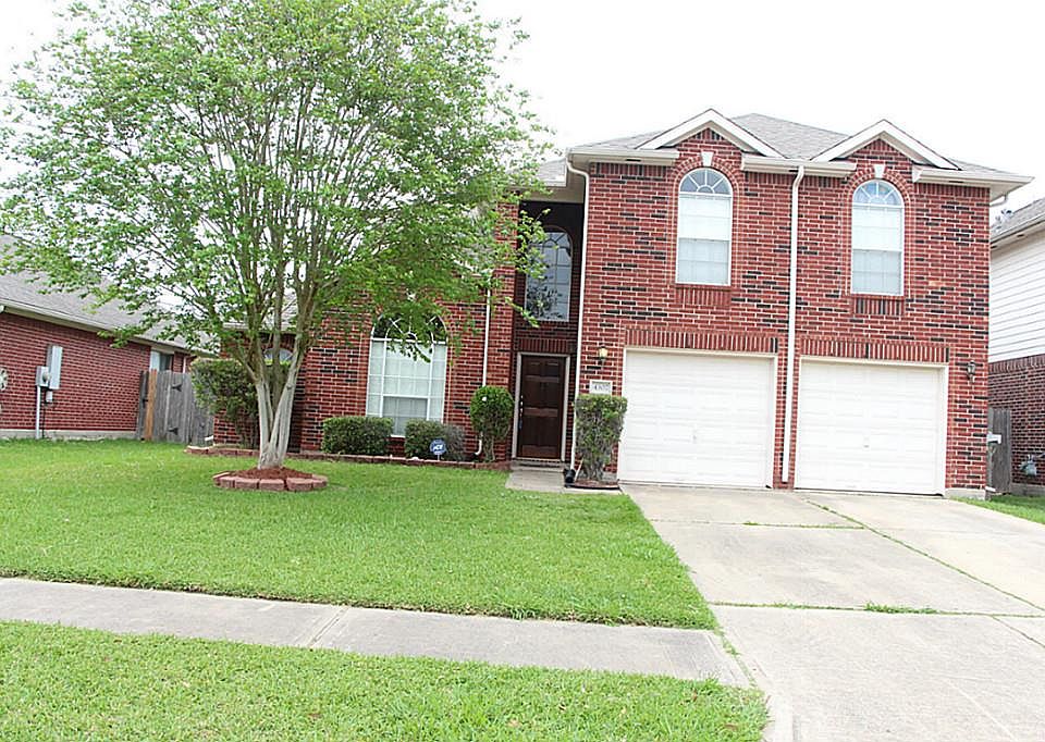 1st image of 4307 Lakewood Dr