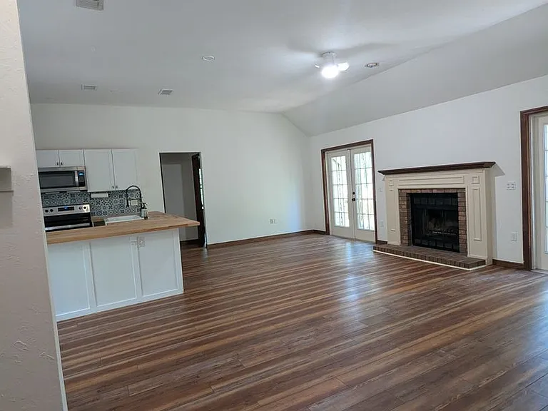 5208 SW 86th Ter — Photo 16