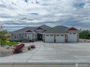 8296 Dune Lake Rd SE, Moses Lake, WA 98837