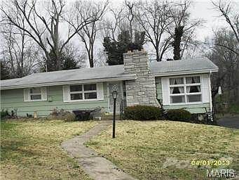 3rd image of 201 Campbell Ct
