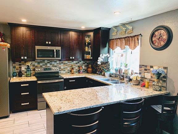 2nd image of 441 La Pala Dr