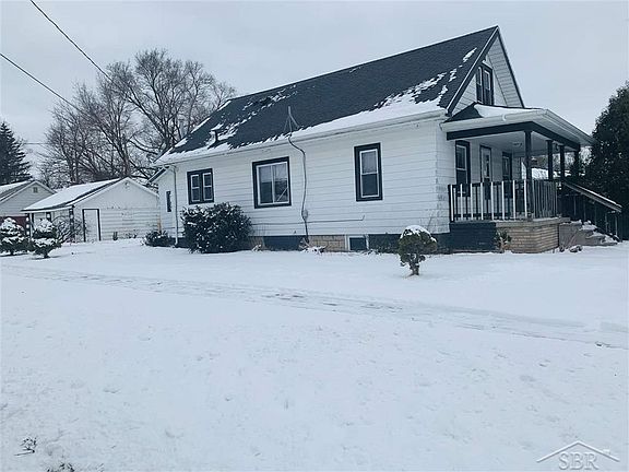 2nd image of 2425 Robinwood Ave