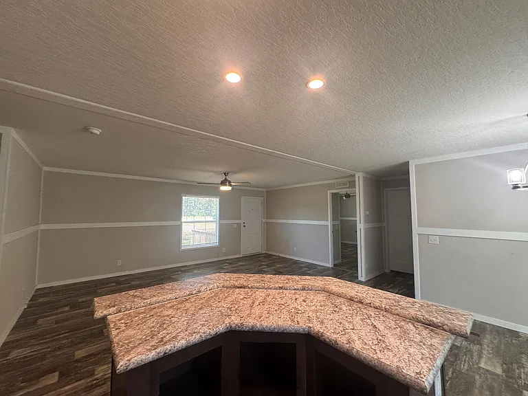 552 Sewell Mill Rd — Photo 9