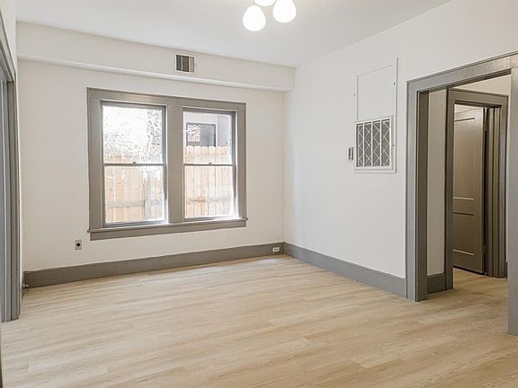 4th image of 1528 Maryland St APT 1