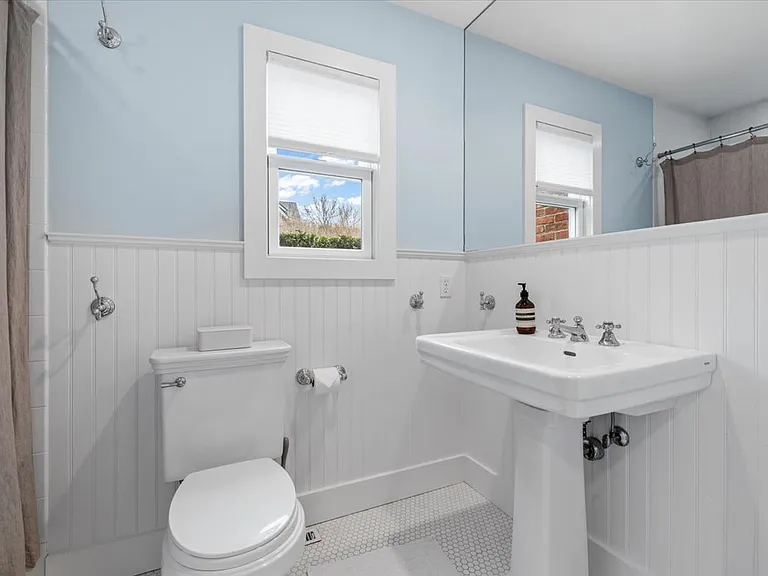 15 Boxwood St — Photo 19