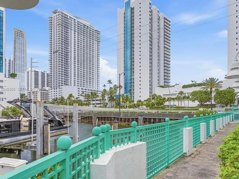 16500 Collins Ave #1856 — Photo 46