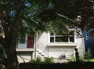 530 NE 82nd St, Seattle, WA 98115