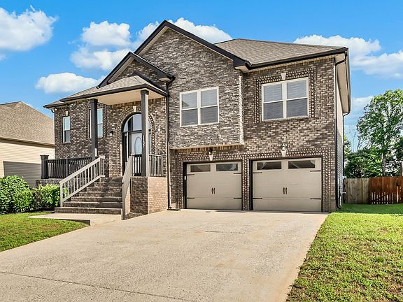 2nd image of 1132 Henry Place Blvd