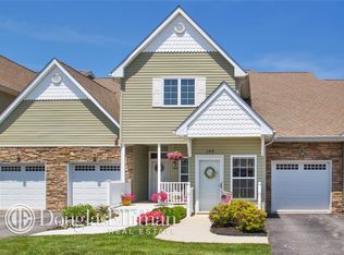 168 Ira Rd, Mount Sinai, NY 11766