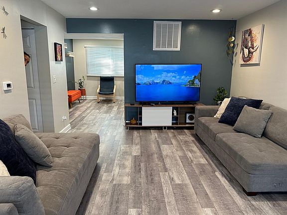 2nd image of 1926 W Pratt Blvd APT 3A