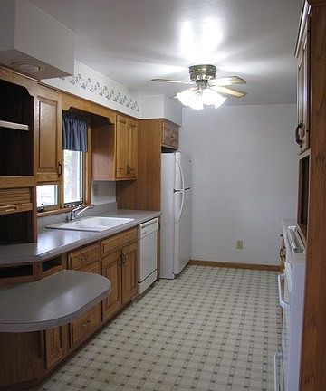 4th image of 720 N 6th St