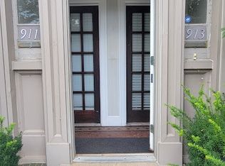 913 Alter Rd, Detroit, MI 48215