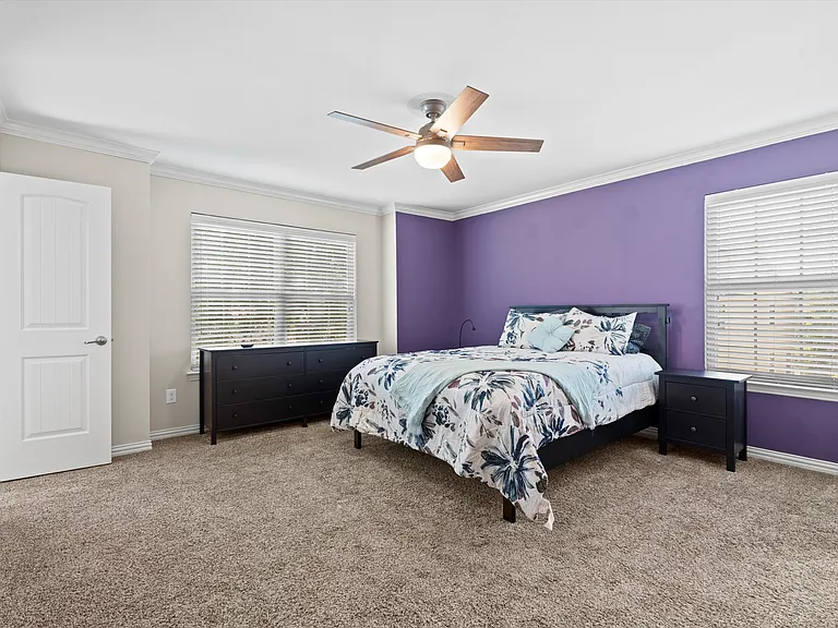 6900 Carrington Ln — Photo 21